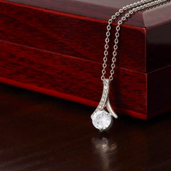 Alluring Beauty To My Mom Necklace-Meaningful Gift from Daughter | Chirstmas Jewelry